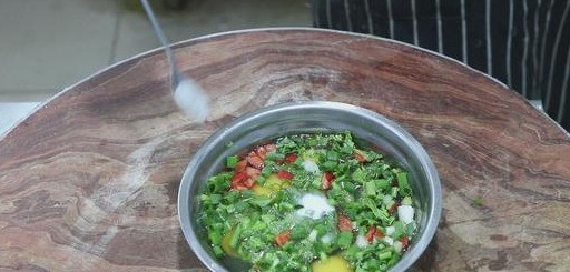 香椿鸡蛋馅好吃简单做法