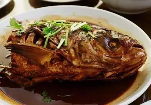 莆田特色美食，黄鱼豆腐炖出鲜美滋味