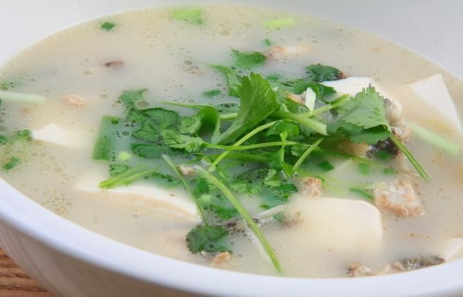 豆腐蛋卷汤，温暖心灵的营养佳品，简单做法大揭秘