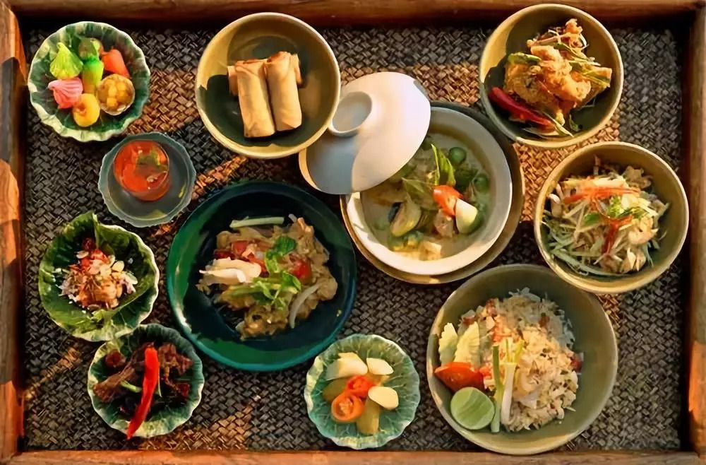 京裹条的美食魅力，传统食材的现代做法与养生功效