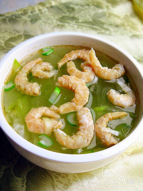 豆腐虾米炖土豆，家常美食的温暖魅力
