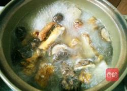 豆腐香菇炖猪肉的做法