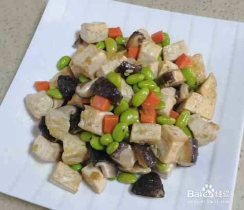 炒青豆嫩豆腐的做法