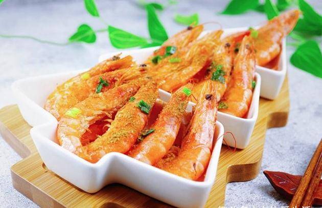 肉片虾炖豆腐，鲜美滋味与健康养生的一锅好菜