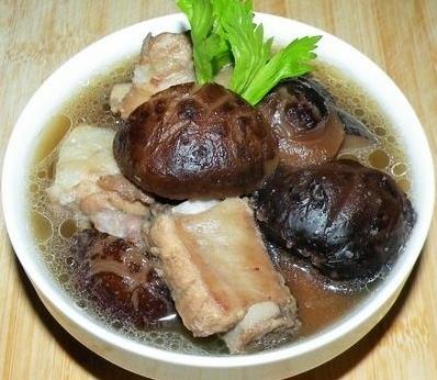 猪肉排骨汤的做法大全