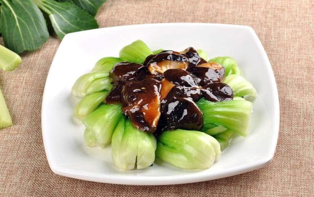 家常美味，油菜炒豆腐汤的做法与养生功效