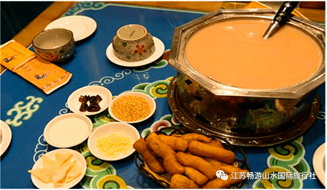 内蒙古甜奶茶，一杯醇厚的草原风情