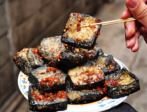 探秘传统美食，臭豆腐的独特魅力与制作奥秘
