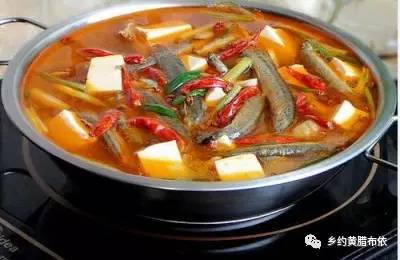 上海泥鳅豆腐煲，滋补佳肴，暖身养颜的美味秘诀