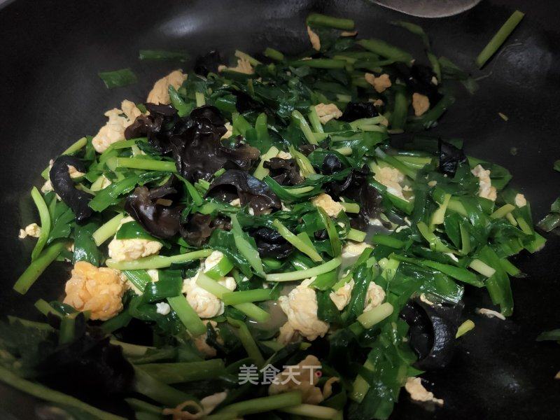 木耳炒韭菜，家常美食的健康秘籍