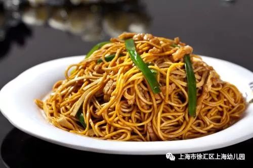 肉丝豆角面，家常美食的魅力与简单做法解析