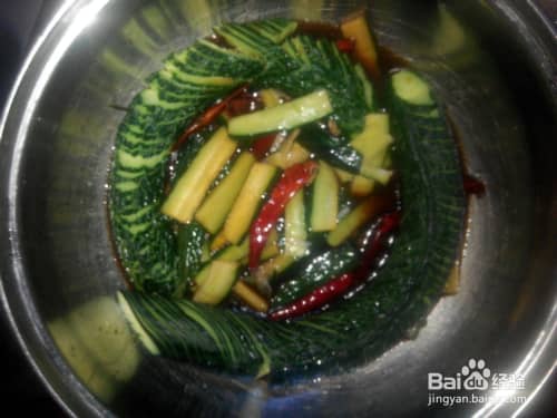 家常美味，泡酸辣黄瓜的制作秘诀与营养价值解析