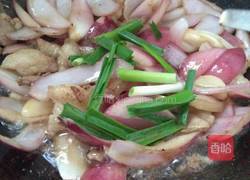 洋葱鸡蛋猪肉的做法