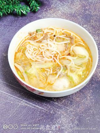 酸菜煮豆腐加米粉的做法
