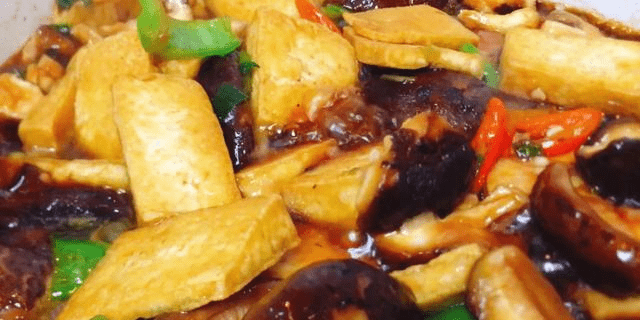 家常海鲜烧豆腐，鲜美口感，营养满分