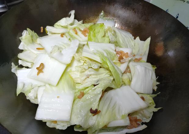 墨鱼豆腐猪肉炖，海鲜与肉类的美味融合