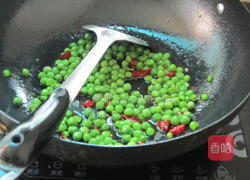 青豆炒白玉豆腐的做法大全
