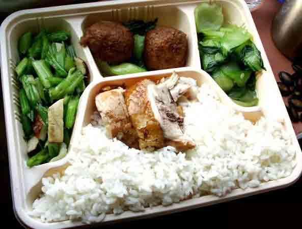 干豆腐盒饭，家常美味，健康快捷的午餐选择