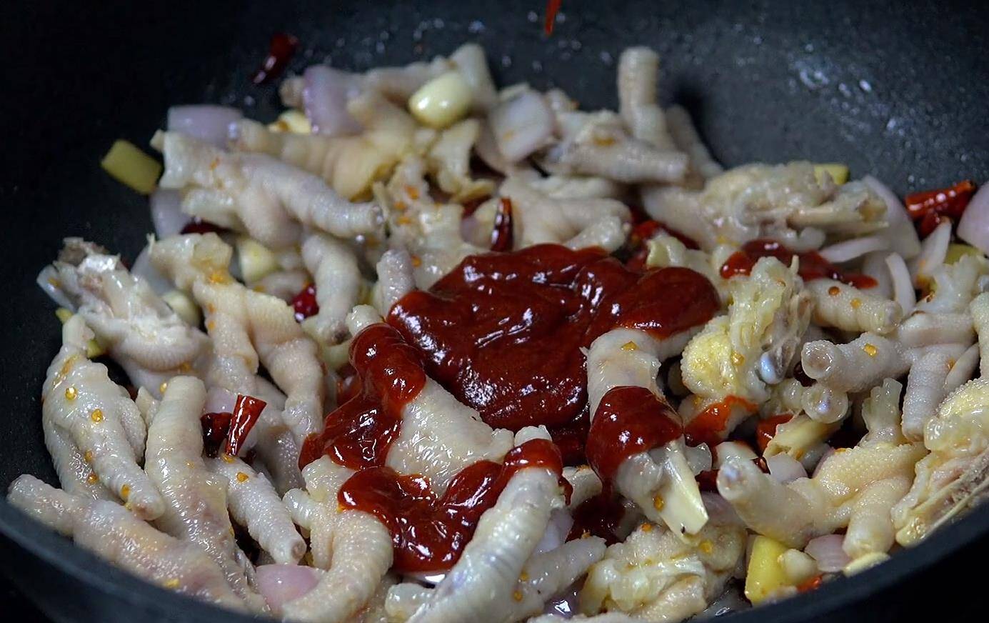 湘菜经典美食——香芋蒸排骨，软糯鲜香，做法简单易学！
