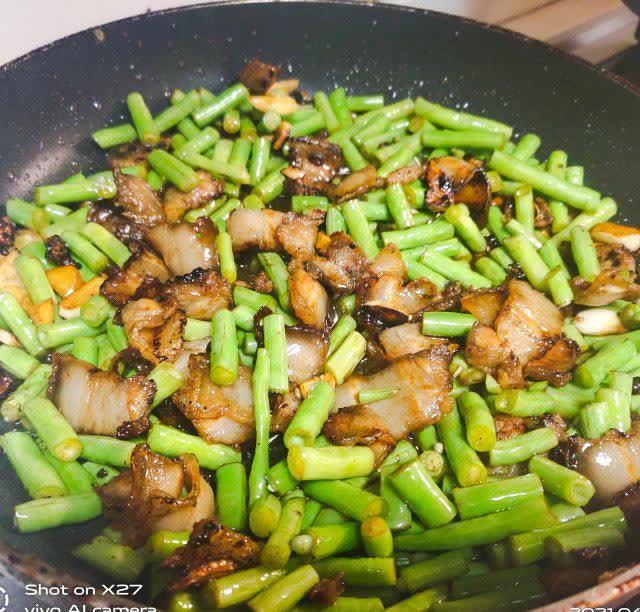 家常美味，豆角炒肉沫的做法与营养解析