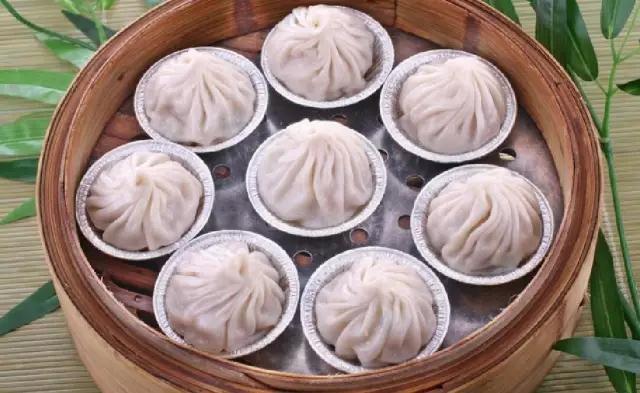 传统美食的魅力，死面麻花的制作与享用