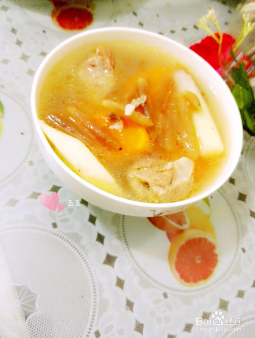 夏天排骨麦冬汤的做法