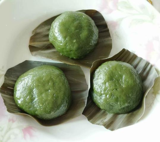 艾叶蒸土鸡蛋做法