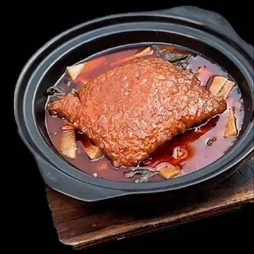 探寻乡村美味，特色农家菜的食材与做法解析