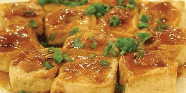 乾隆宴香脆豆腐，宫廷美食的现代演绎