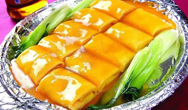 荷包鸡蛋豆腐，家常美食的魅力与简单做法解析