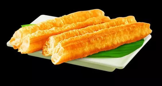 豆腐炖油条，一道创意美食的诞生与家常做法解析