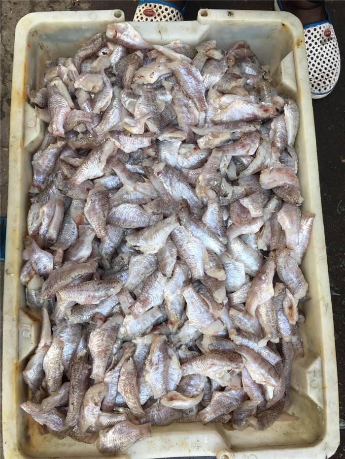 鱼骨鱼饼的做法