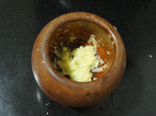 生姜泡蜂蜜的做法
