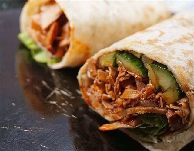 豆腐海带肉夹馍，传统美食新吃法，营养满分的美味组合