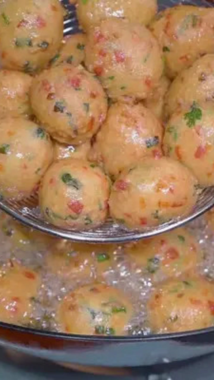 家常美味，煮豆腐菜丸子，营养又美味