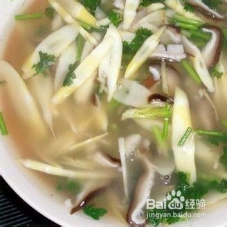 香菇竹笋鸡汤，滋养身心的一碗鲜美汤品