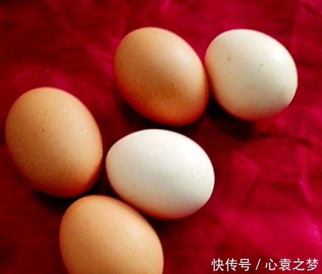 水摊鸡蛋的做法