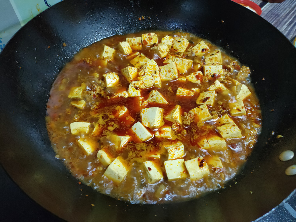 麻辣豆腐丝带汤，一道麻辣鲜香的温暖美食