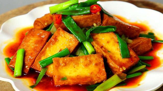 家常美味，煮碎肉水豆腐，营养又解馋的绝佳搭配