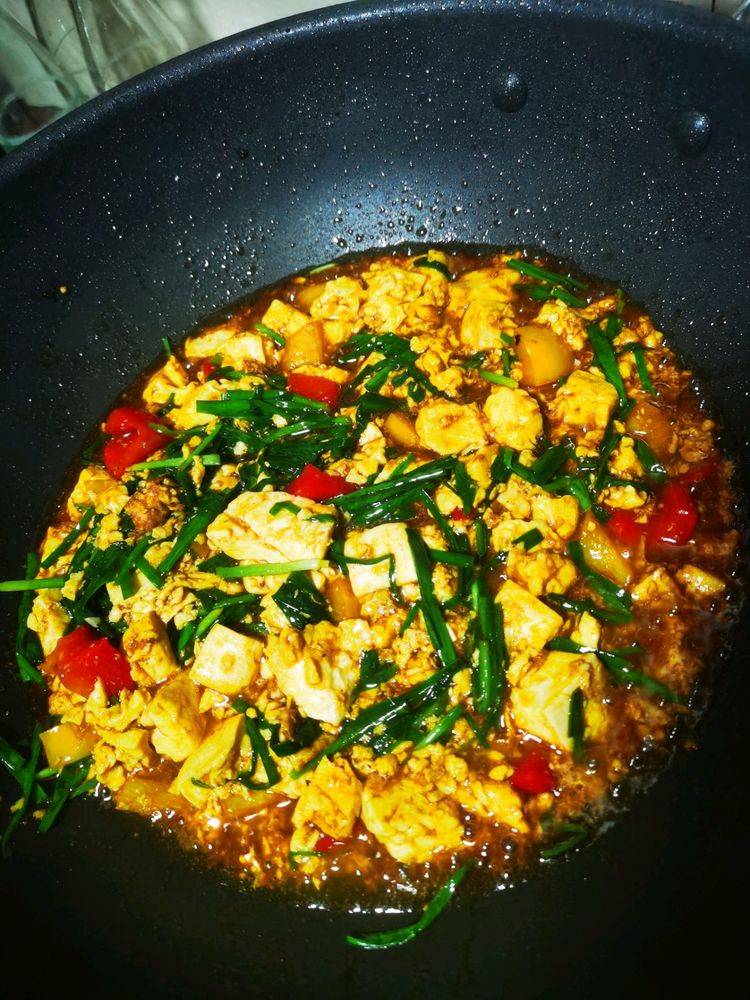 豆腐韭菜搭配，营养翻倍的健康美食