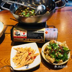 臭豆腐牛肉炖，独特风味的美味融合