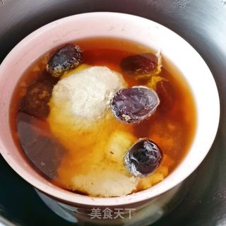红枣桂圆肉饼汤的做法