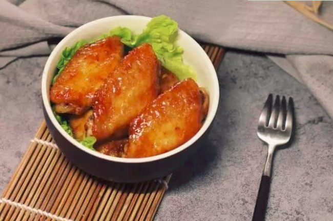 蜜汁鸡翅电饼铛版，轻松打造家庭美食盛宴