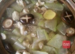 香菇冬瓜海鲜菇汤的做法