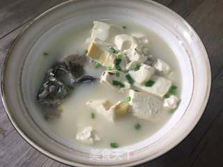 鲫鱼豆腐汤加虾滑的做法