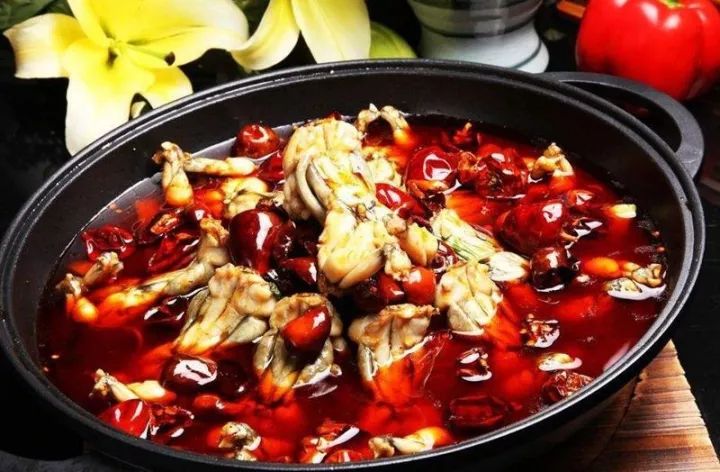 川菜米豆腐，传统美食的现代演绎，家常做法大揭秘