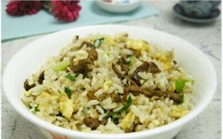 肉丝鸡蛋炒米饭做法大全