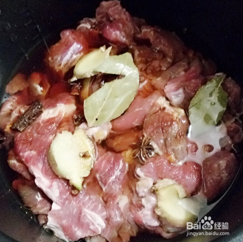 牛肉柿子炖土豆，美味与营养的完美融合