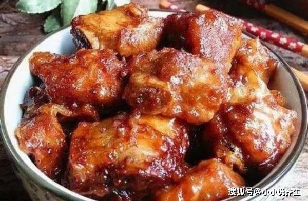 红烧排骨和胶白的做法