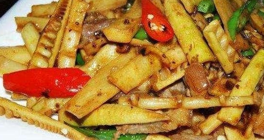 豆腐干笋酱，家常美食的魅力与简易制作方法